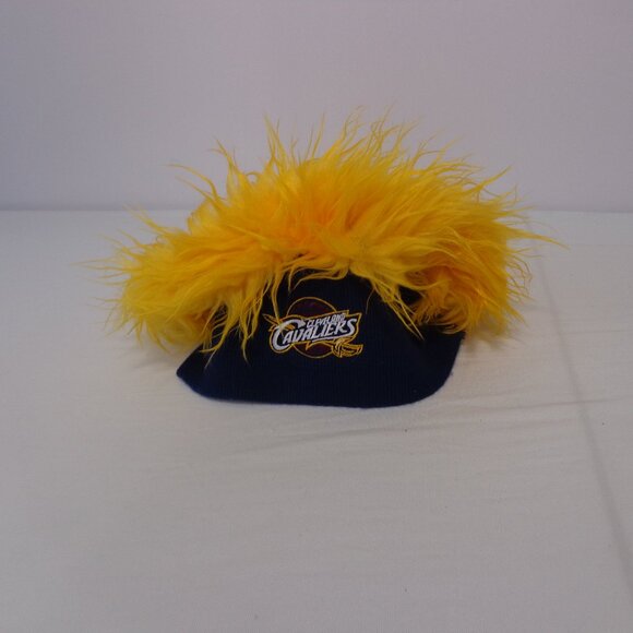 Cleveland Cavaliers Yellow Flair Hair Stretchable NBA Fan Hat - Picture 1 of 3